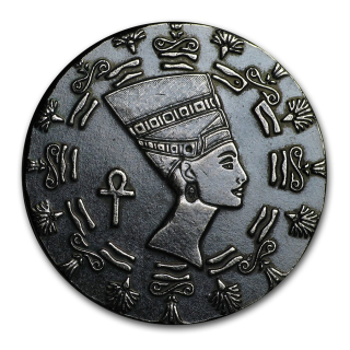 Stříbrná medaile 1/10 oz Egyptská Královna Nefertiti Ostařená